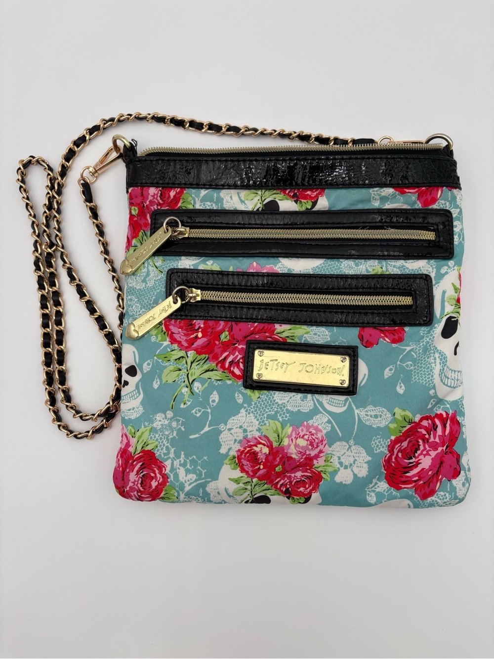 Betsey Johnson Skull Rose Crossbody Bag Y2K Rare Floral Gothic Purse